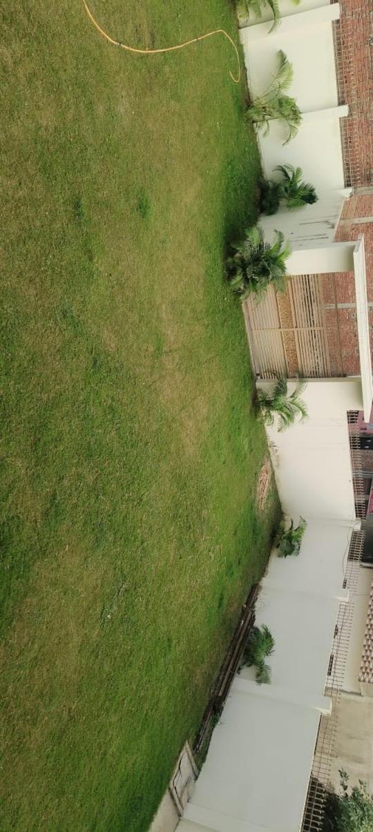 Jhankar Banquet And Lawn Varanasi Exterior foto