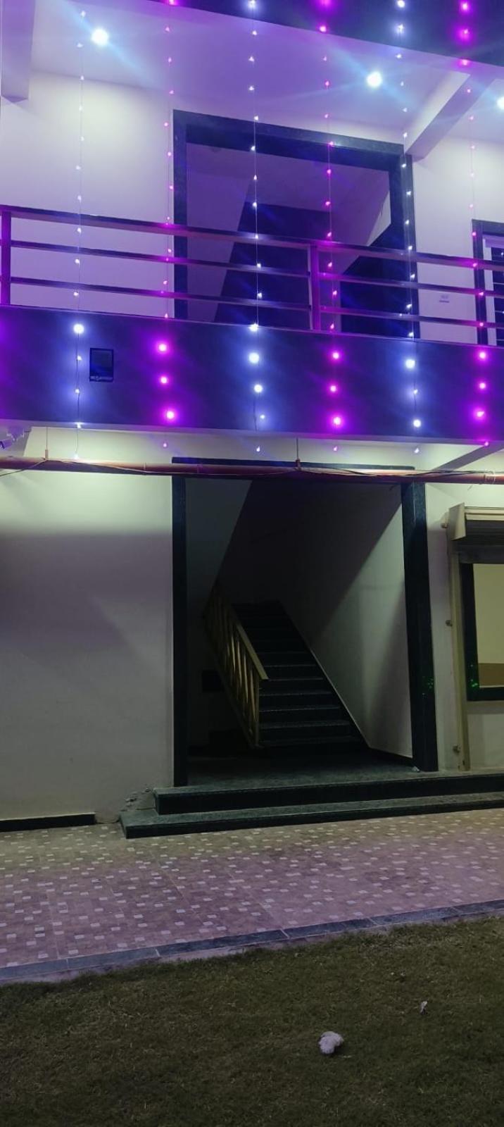 Jhankar Banquet And Lawn Varanasi Exterior foto