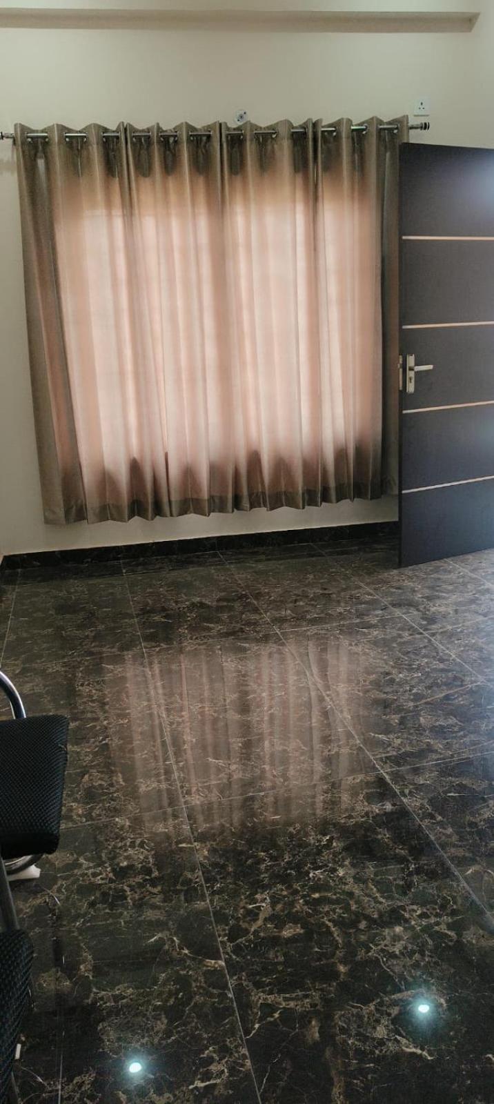 Jhankar Banquet And Lawn Varanasi Exterior foto